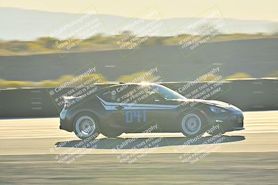 media/Nov-02-2025-Speed Ventures (Sun) [[61724e2e34]]/Black/Session 4/